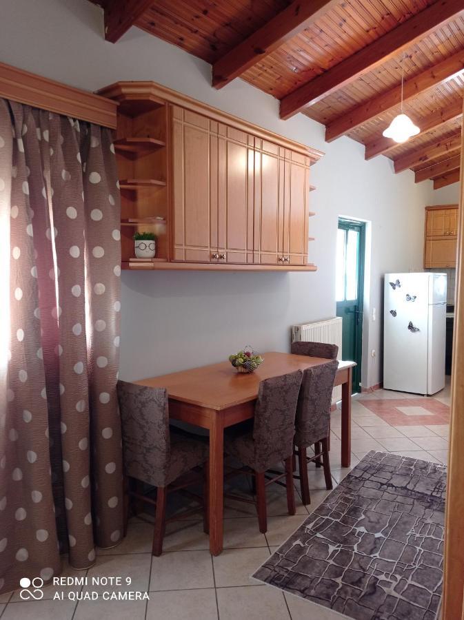 Bratis House Appartement Vartholomio Buitenkant foto